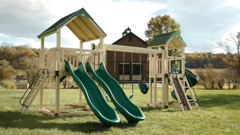 What Features Matter Most When Buying a Backyard Playset?