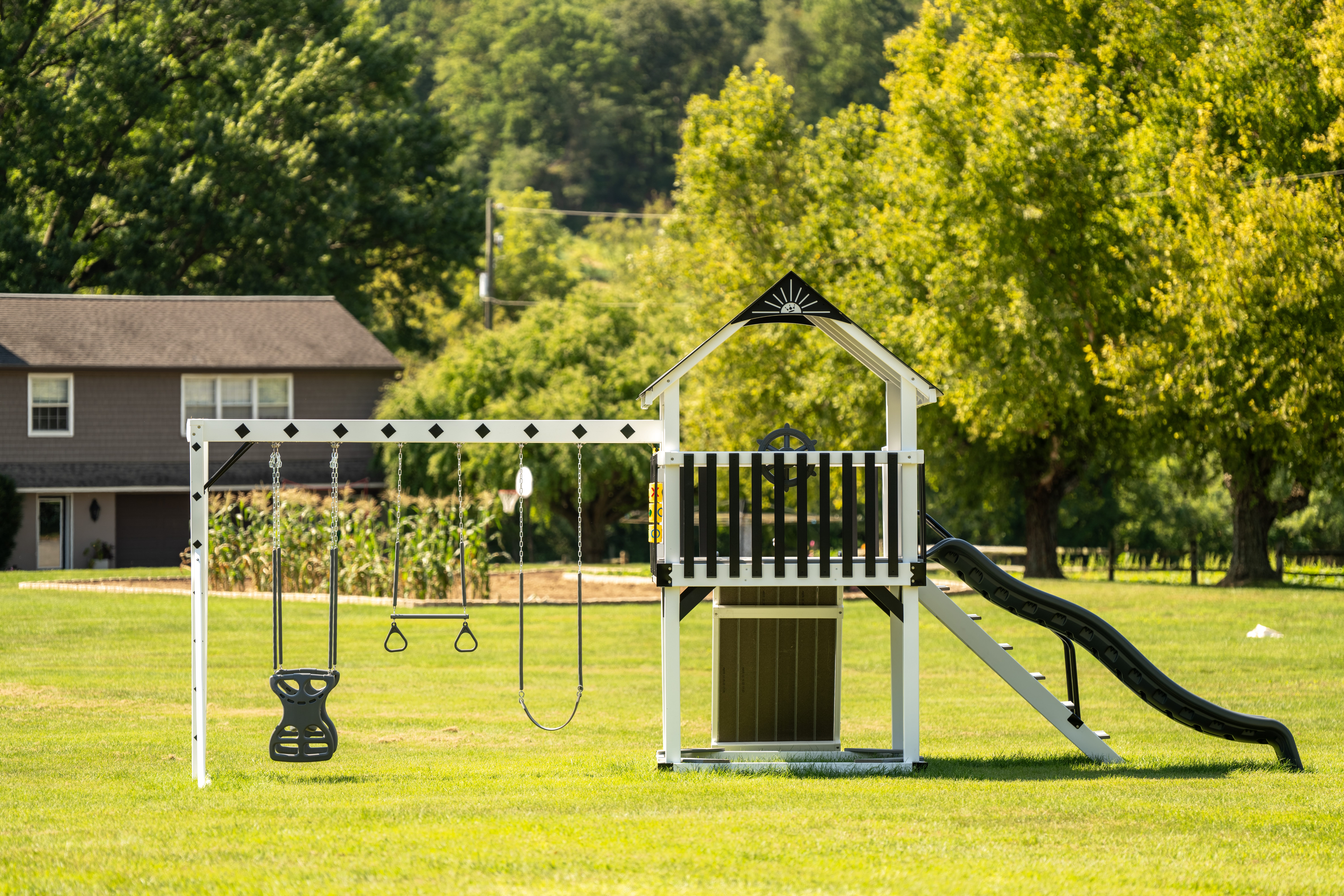 Why is a Vinyl Playset a Better Long-Term Investment?