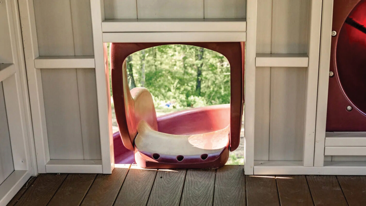 How Long Does a Backyard Swing Set Typically Last?