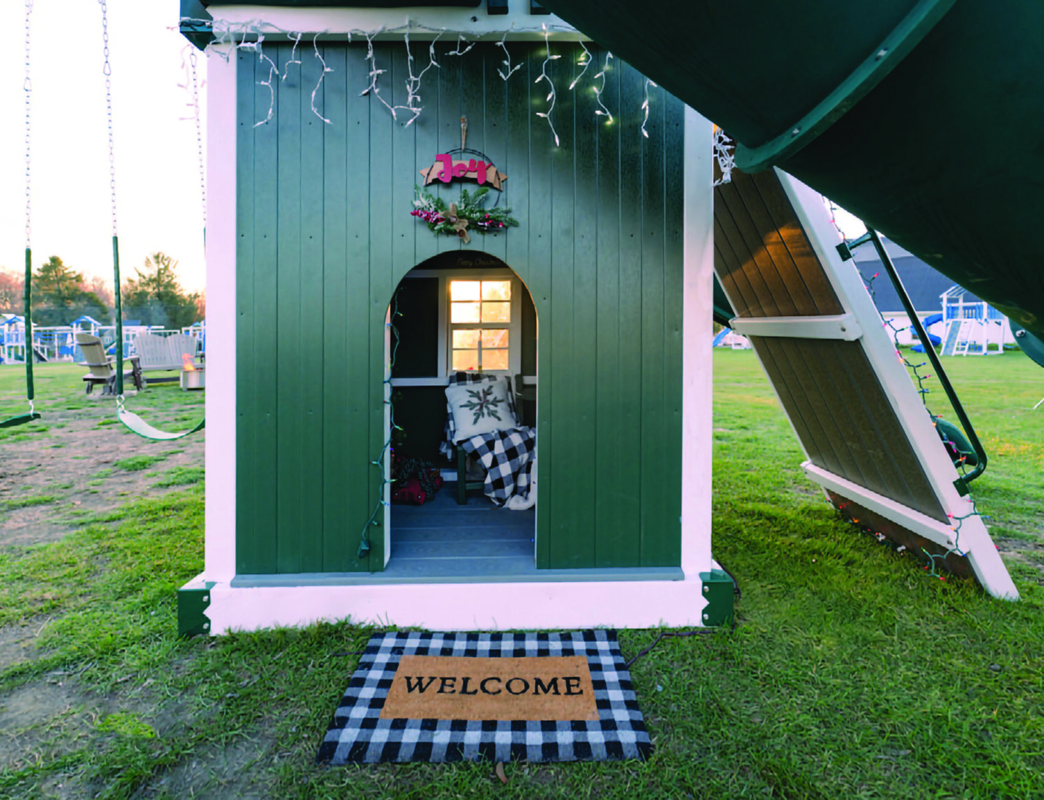 What Colors Work Best For Different Backyard Styles?